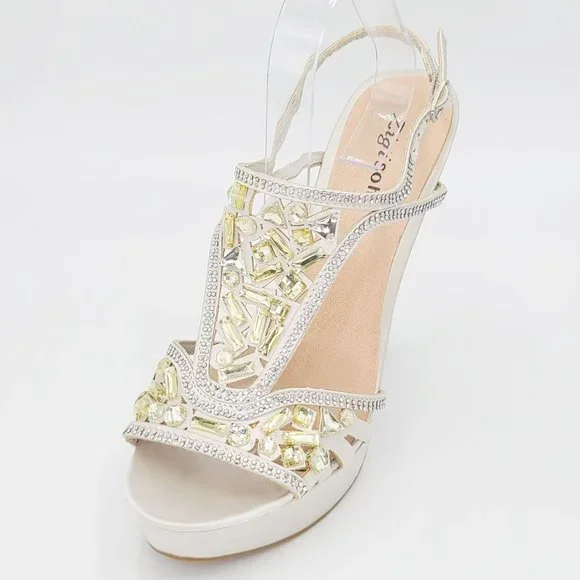 Zigi Soho Sandals SUNELLE Silver Satin Crystal Rhinestone Jeweled Heels Size 10 - Picture 2 of 7